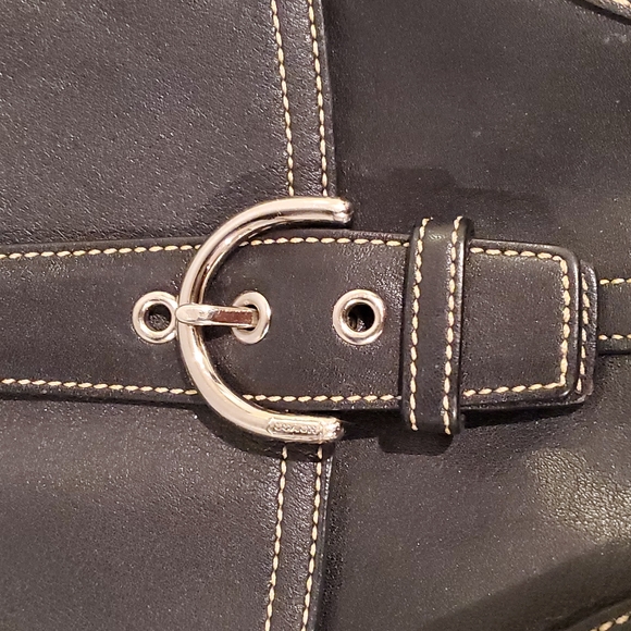 Coach Crossbody Bag - Picture 2 of 12